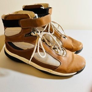 Fila men  leather sneacker/boots